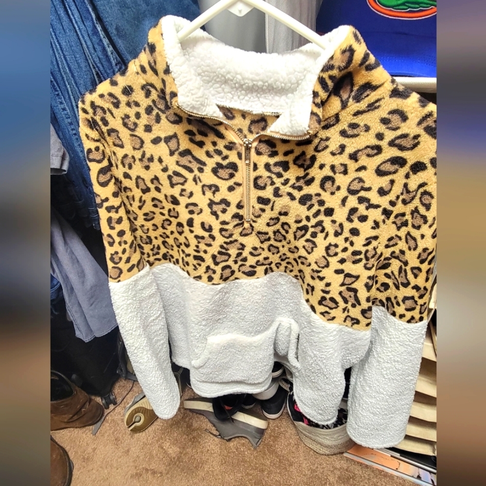 Leopard Sherpa Pullover